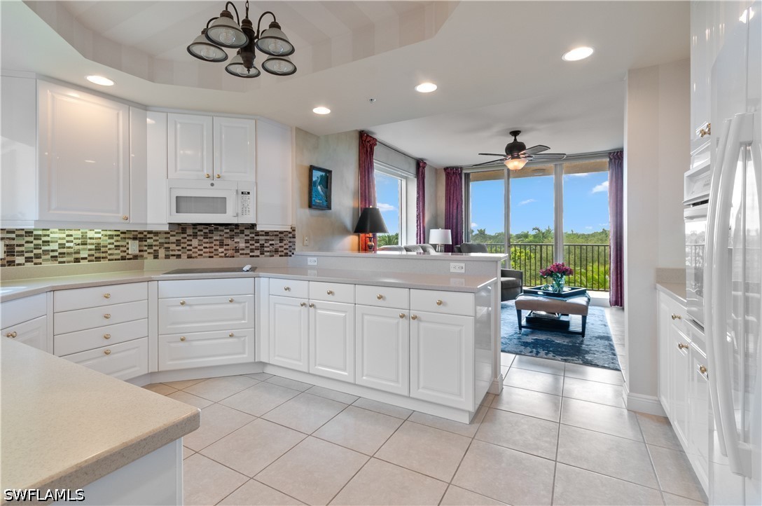 23650 Via Veneto Blvd 404 Property Photo 6
