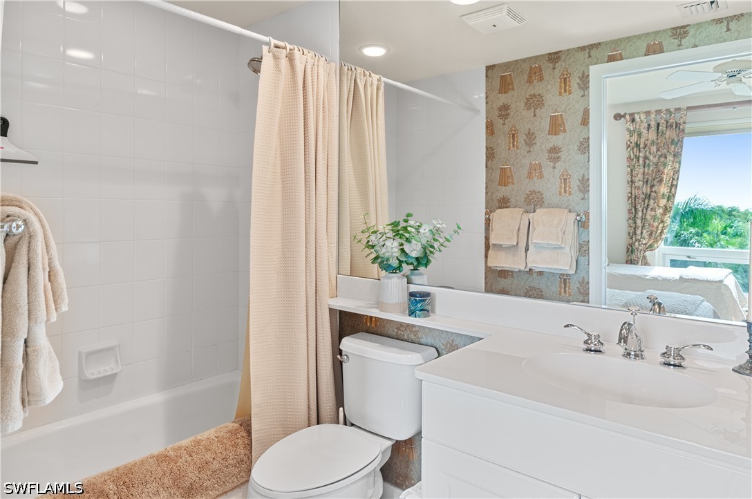 23650 Via Veneto Blvd 404 Property Photo 21