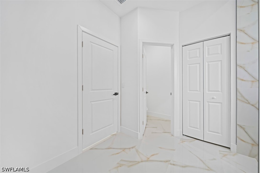1110 Rush Ave Property Photo 27