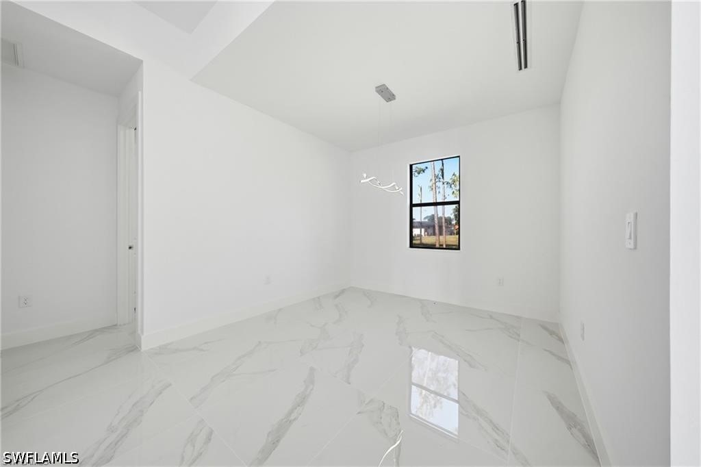 303 Mcarthur Ave Property Photo 11
