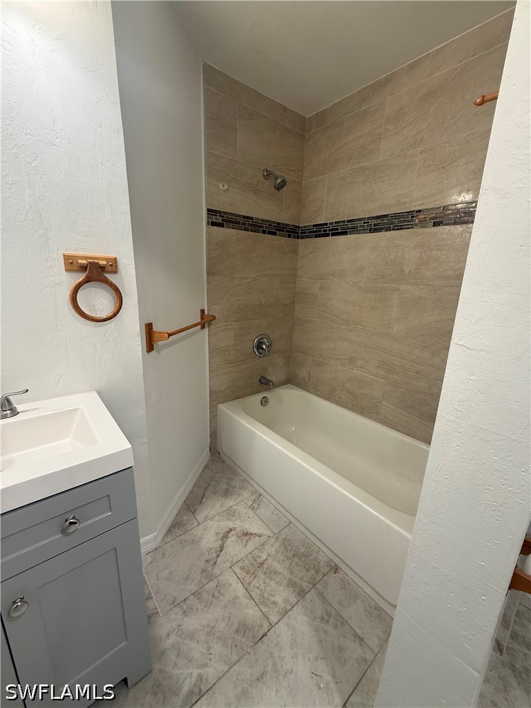 12154 Americus Ln Property Photo 7