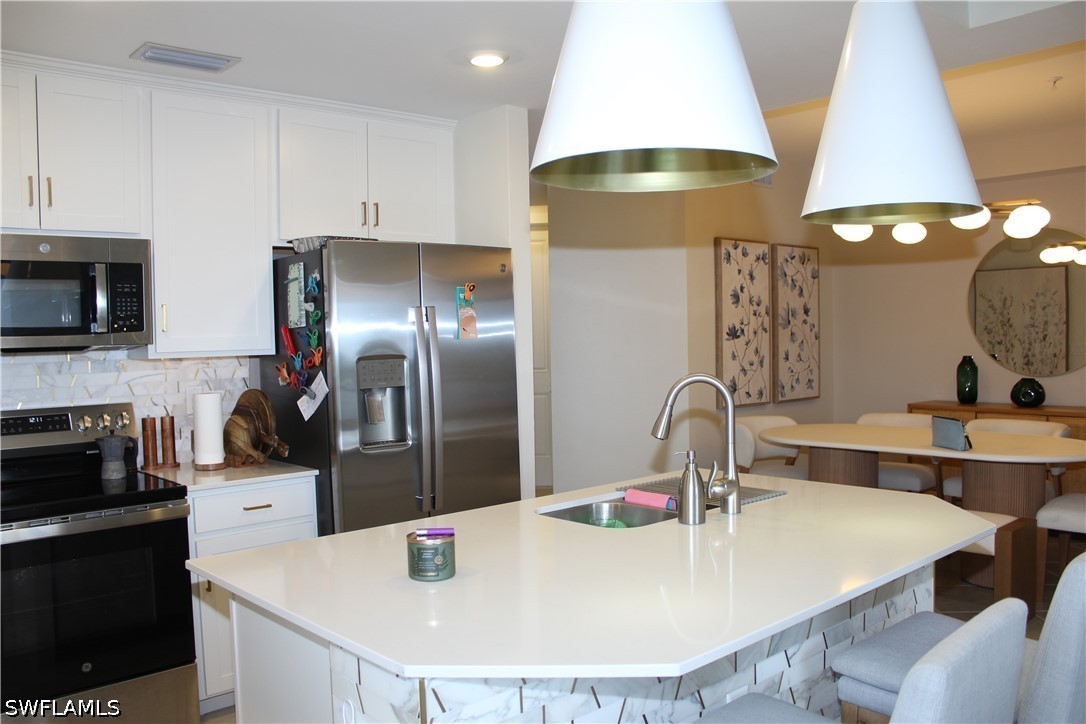 5583 Double Eagle Cir 4128 Property Photo 2