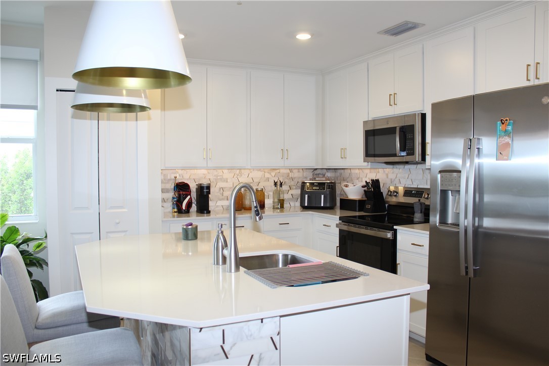5583 Double Eagle Cir 4128 Property Photo 3