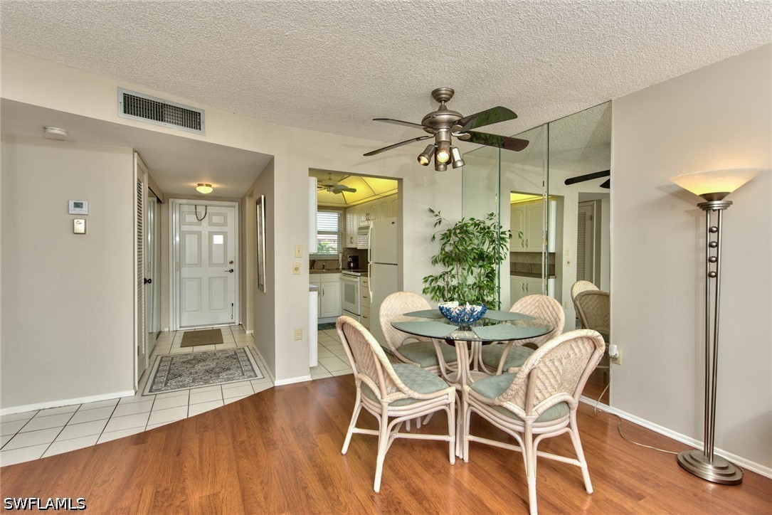 175 Turtle Lake Ct 210 Property Photo 6