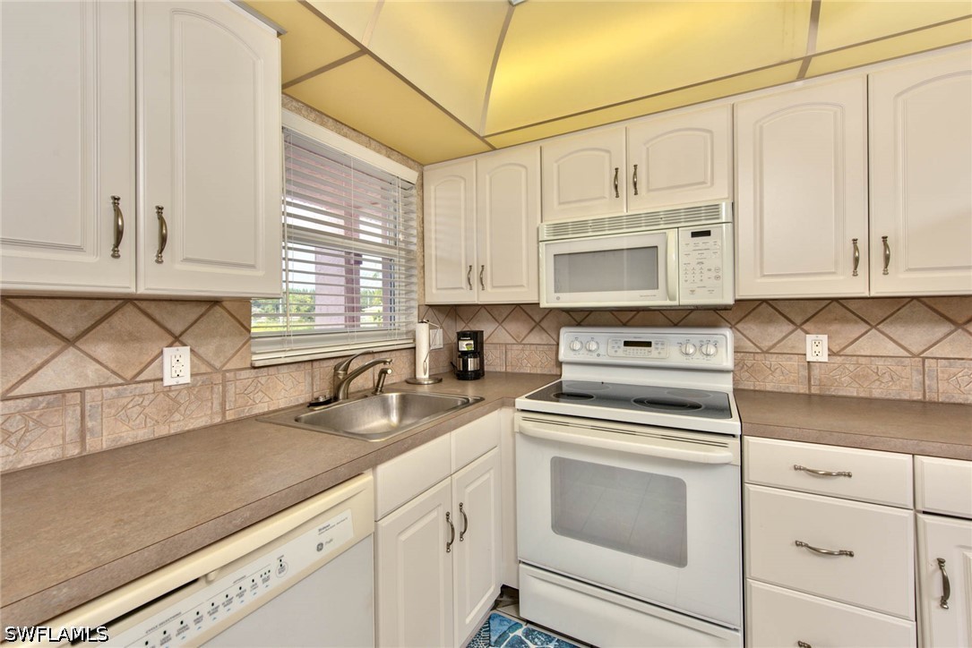175 Turtle Lake Ct 210 Property Photo 9
