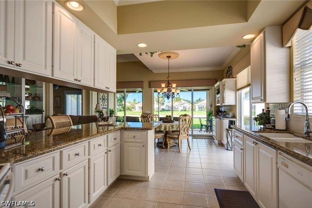 3917 Isla Ciudad Ct Property Photo 8
