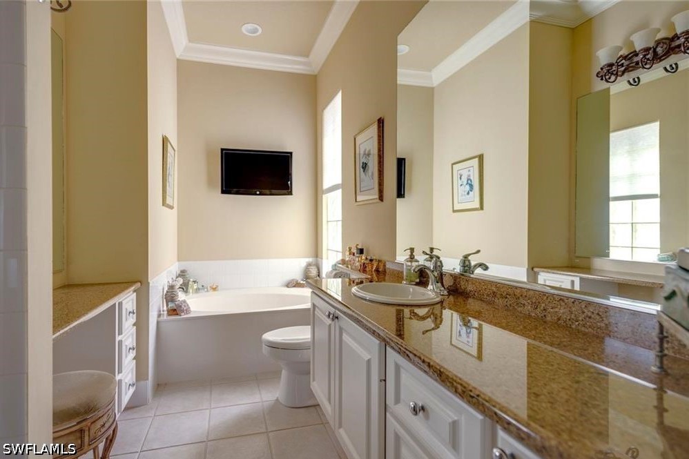 3917 Isla Ciudad Ct Property Photo 12