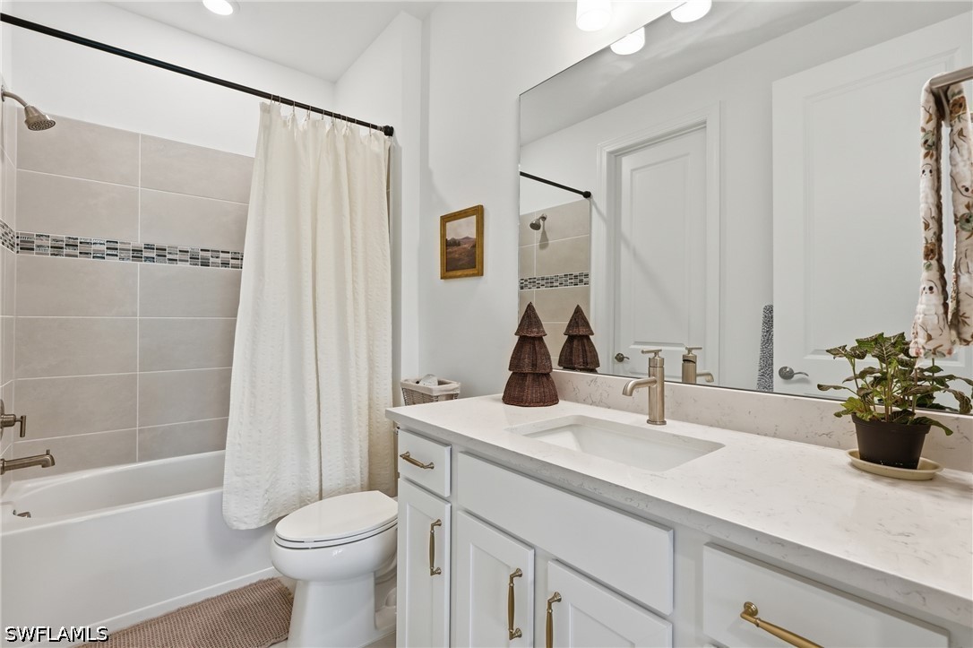 20179 Napa Loop Property Photo 28