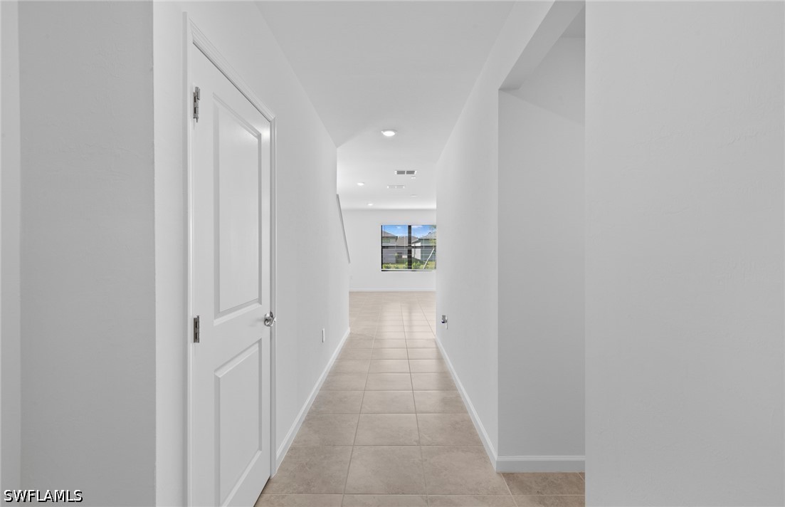 1224 Caloosa Cove Dr Property Photo 3