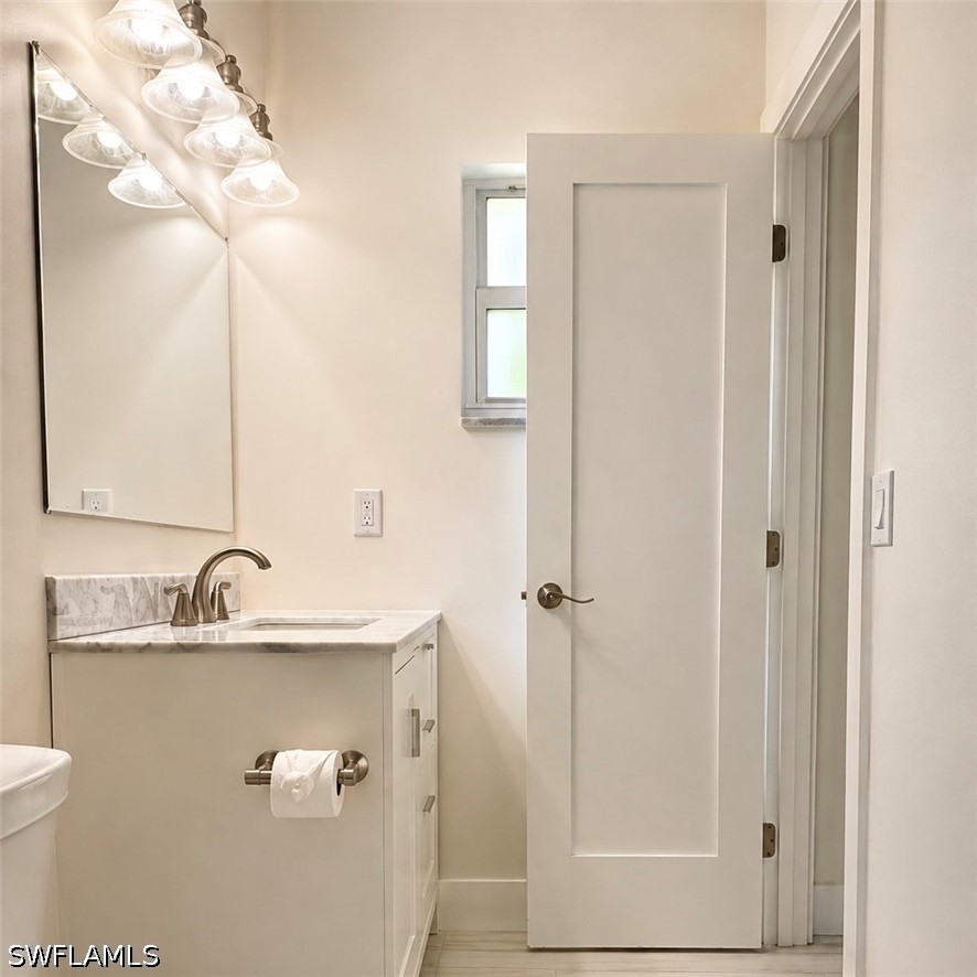 225 Georgetown Blvd 25 Property Photo 7