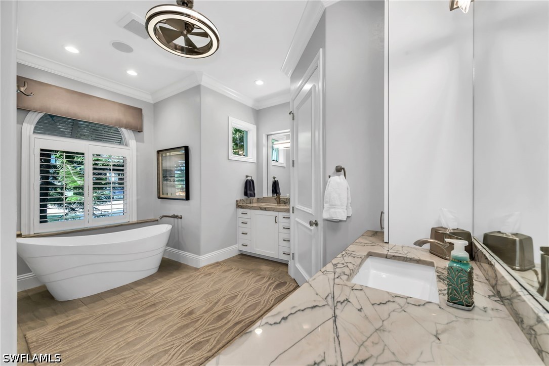 590 Putter Point Pl Property Photo 15