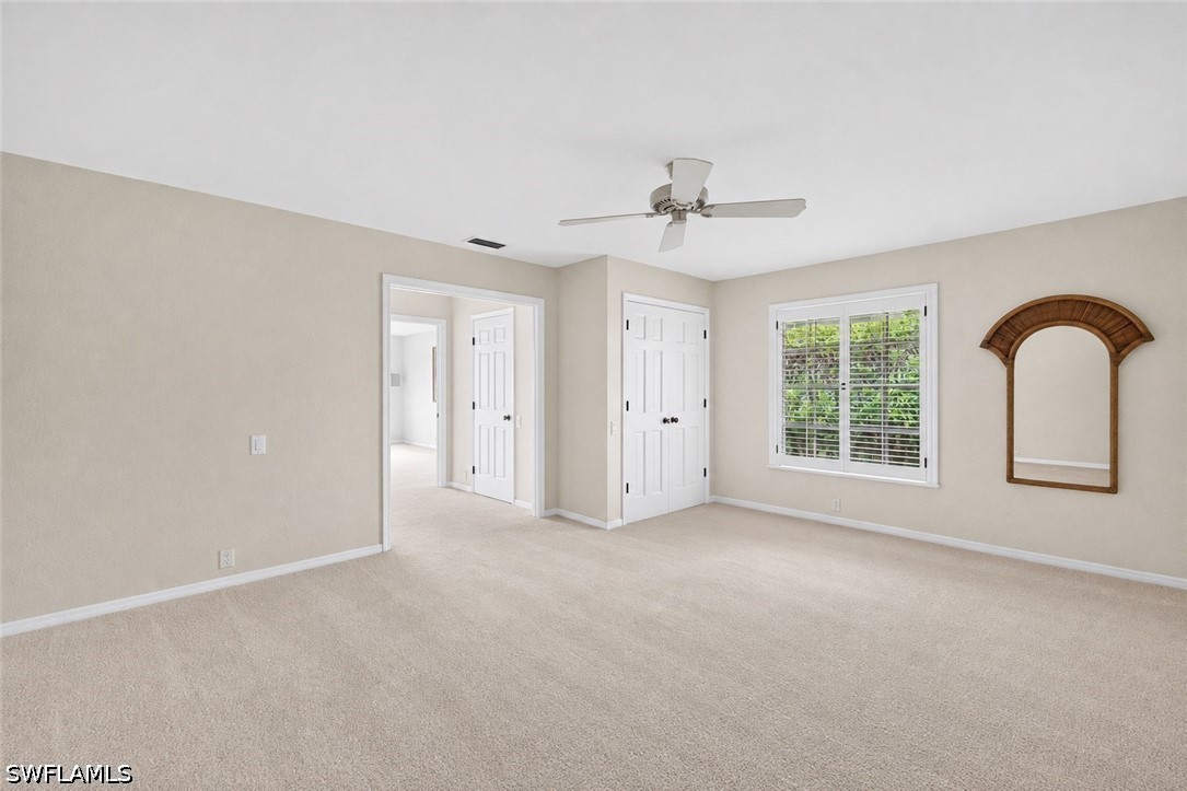 700 Hollybriar Ln Property Photo 23