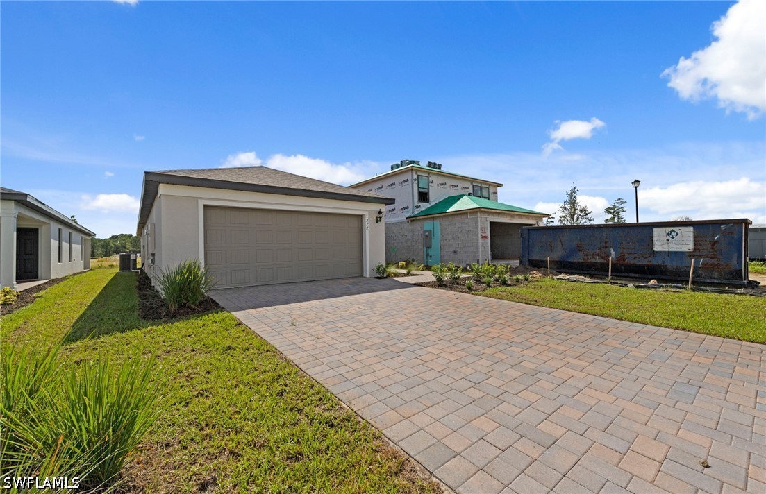 1222 Caloosa Cove DR Property Photo 1