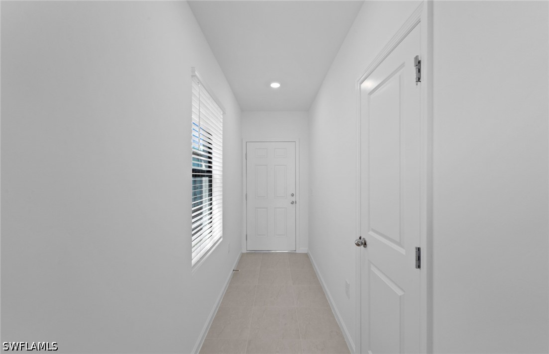 1222 Caloosa Cove Dr Property Photo 8
