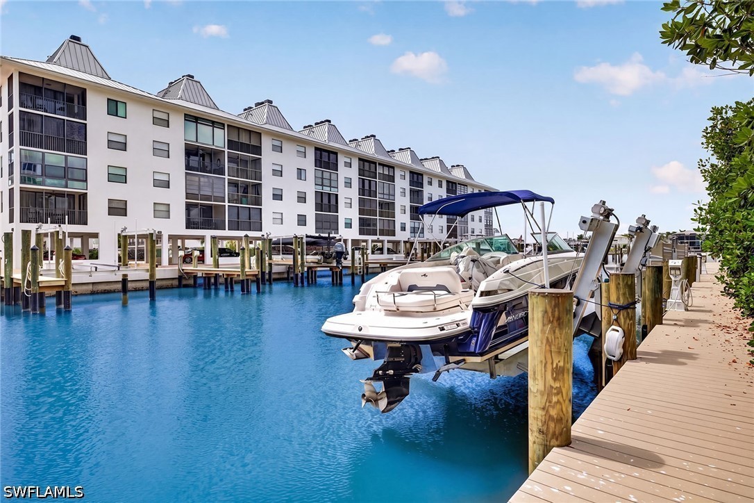 410 Flagship Dr 1201 Property Photo 2