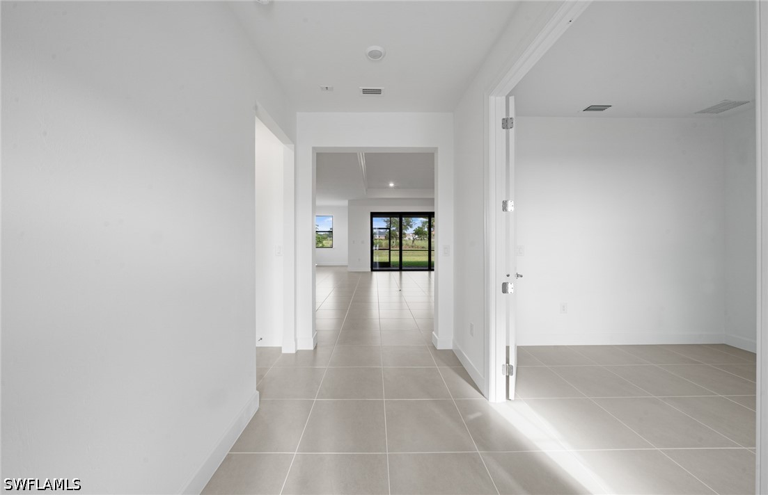 17032 Bishop Blvd Property Photo 4