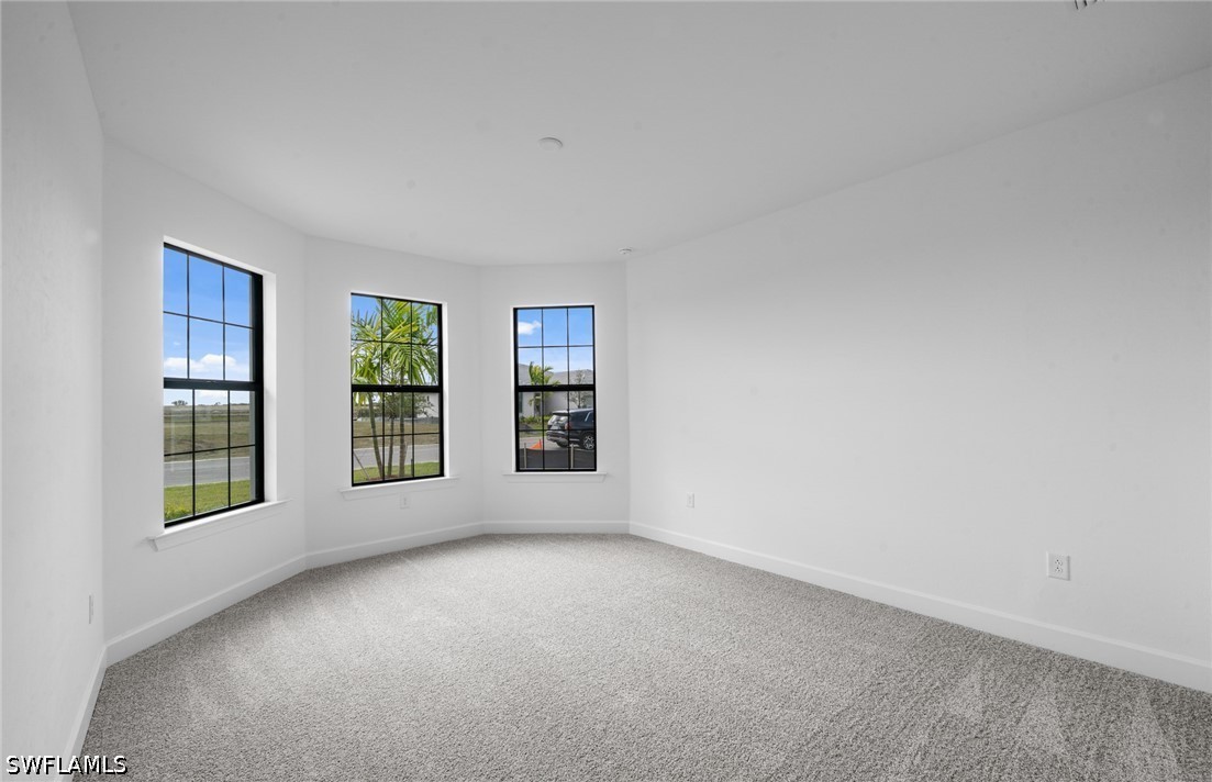 17032 Bishop Blvd Property Photo 6