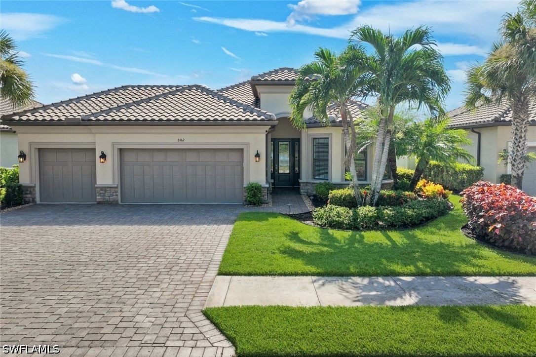 8362 Viale CIR Property Photo 1