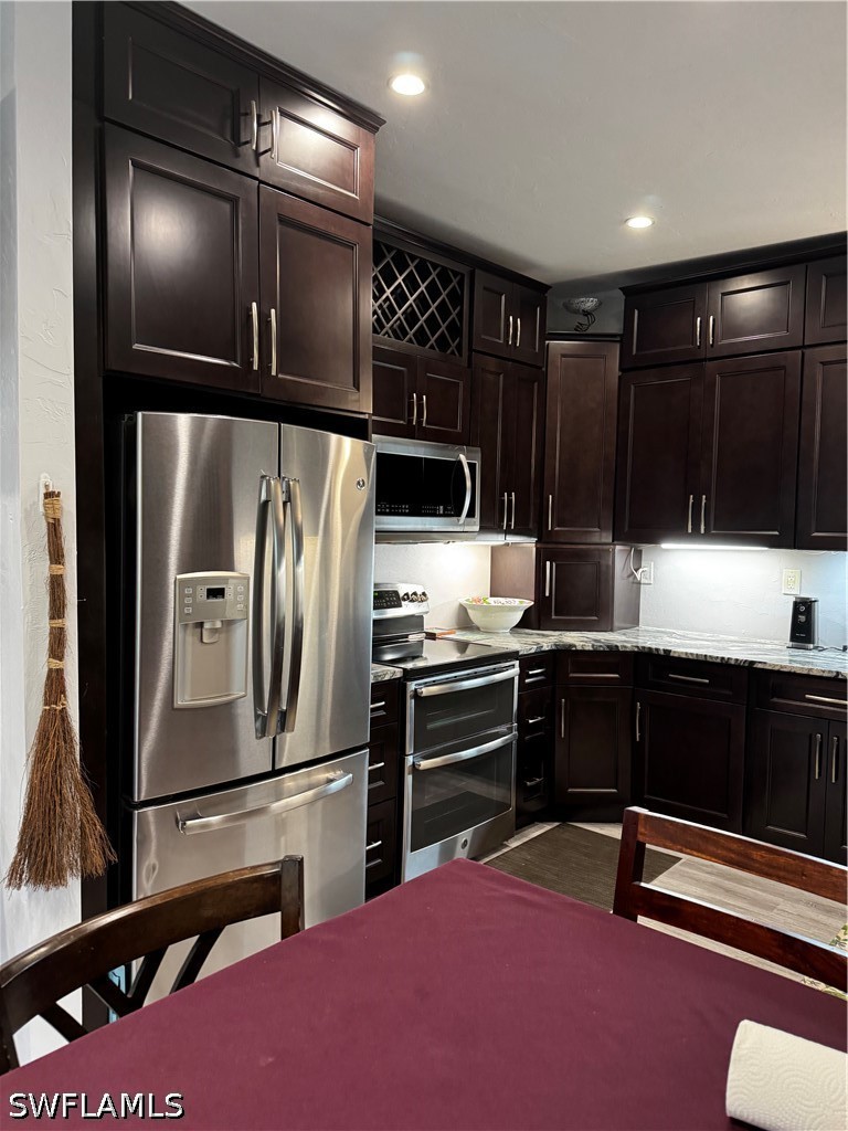 226028819 Property Photo 8