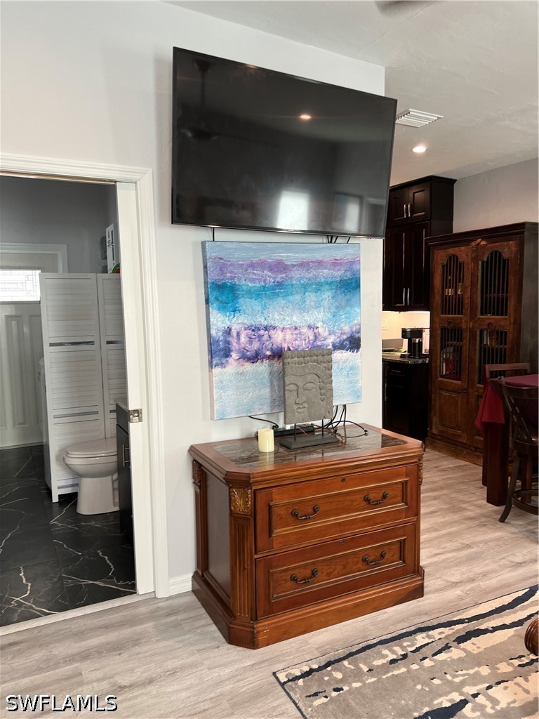 226028819 Property Photo 15