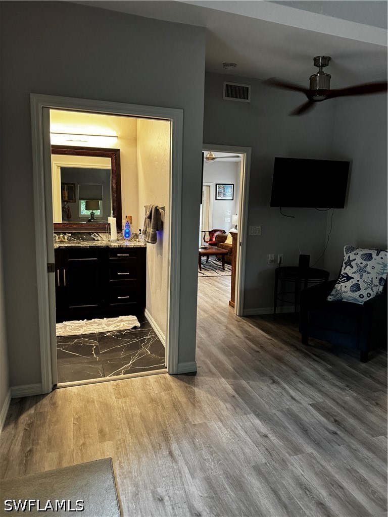 226028819 Property Photo 18