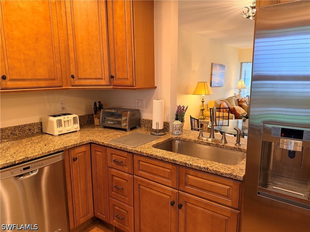 1700 Pine Valley Dr 314 Property Photo 4