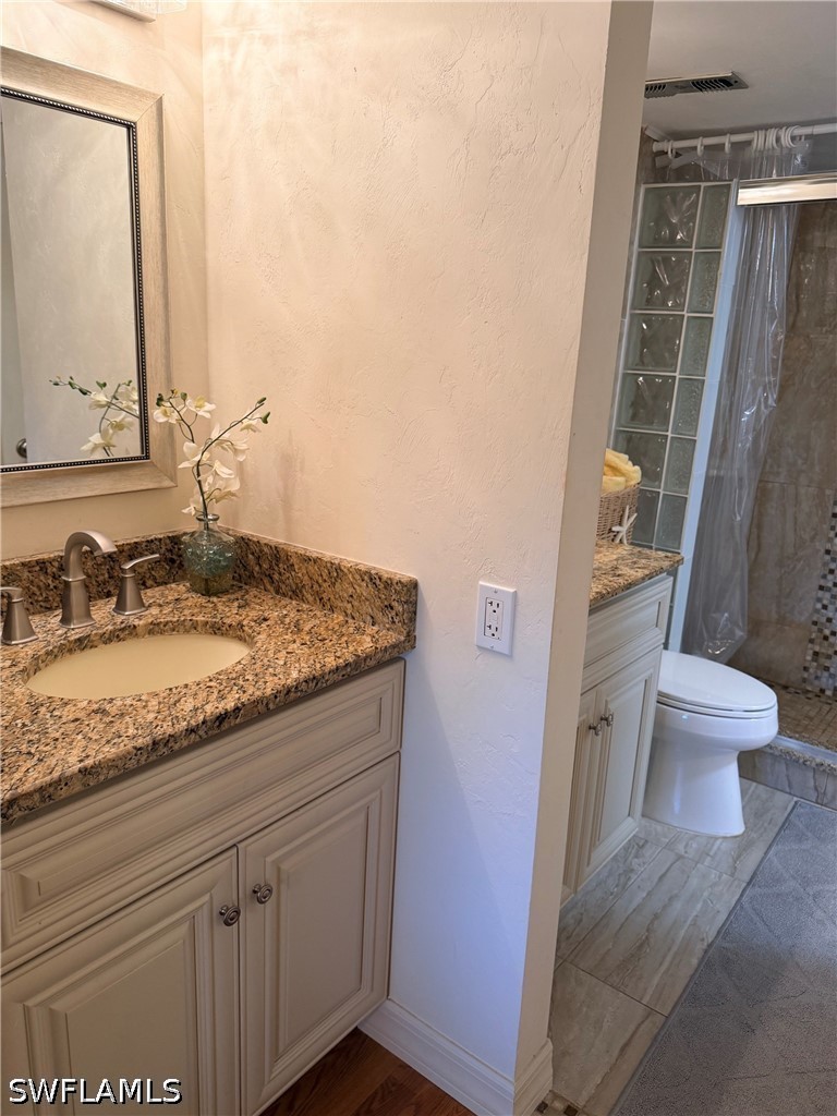 1700 Pine Valley Dr 314 Property Photo 8