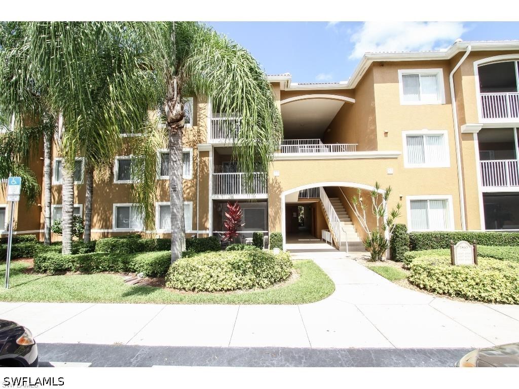 1885 Florida Club Dr 8206 Property Photo 2