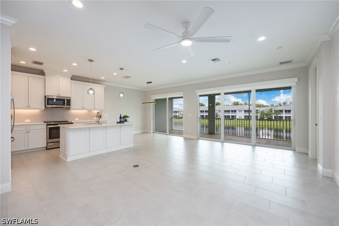 2647 Seychelles Cir 2206 Property Photo 27