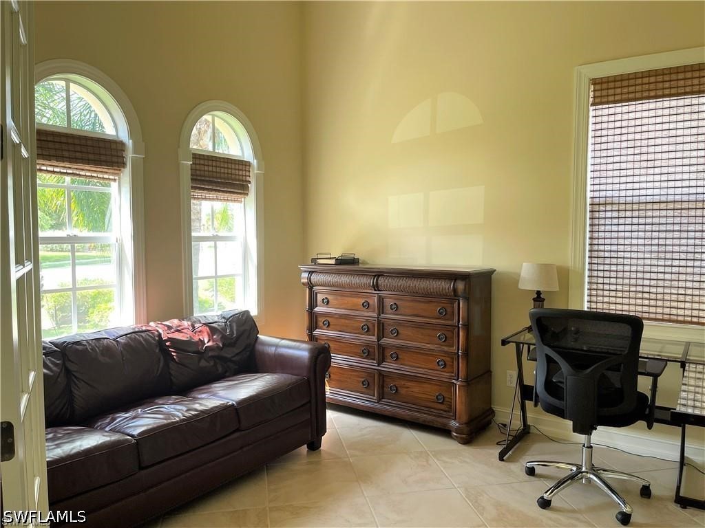 6557 Caldecott Dr Property Photo 10