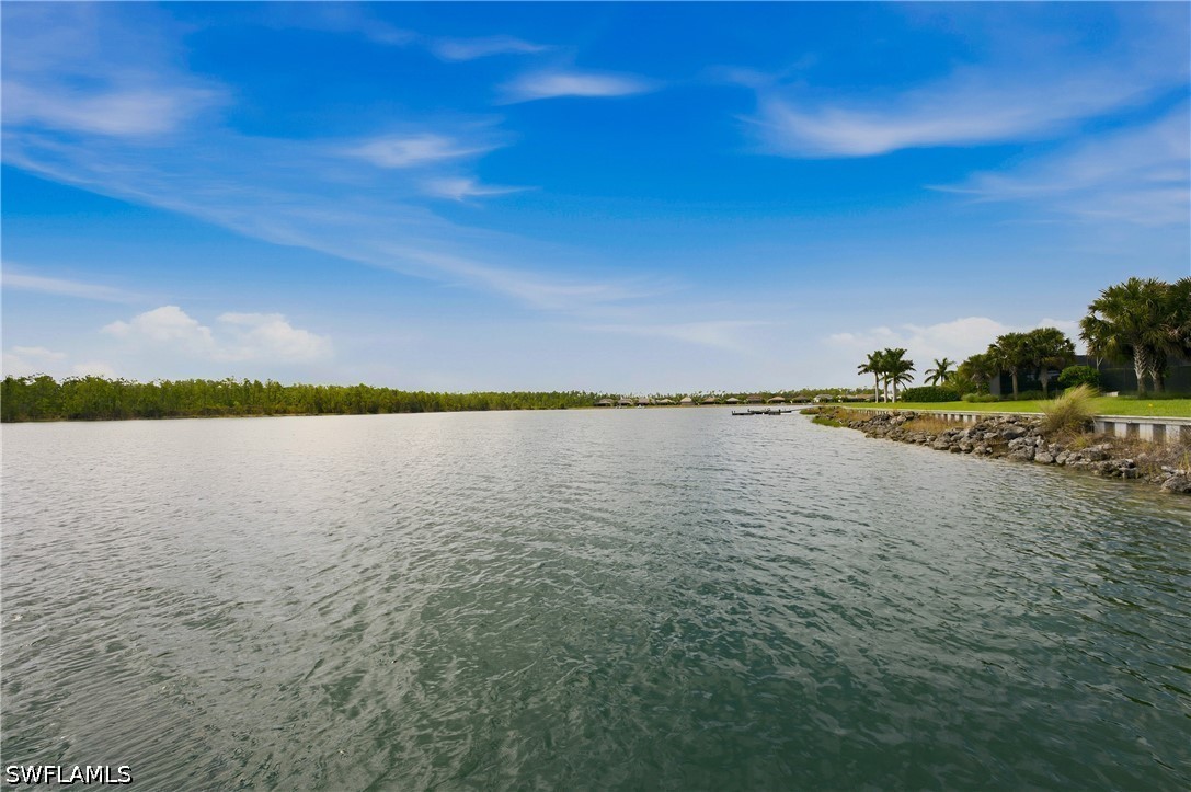 19125 Aqua Shore Dr Property Photo 28