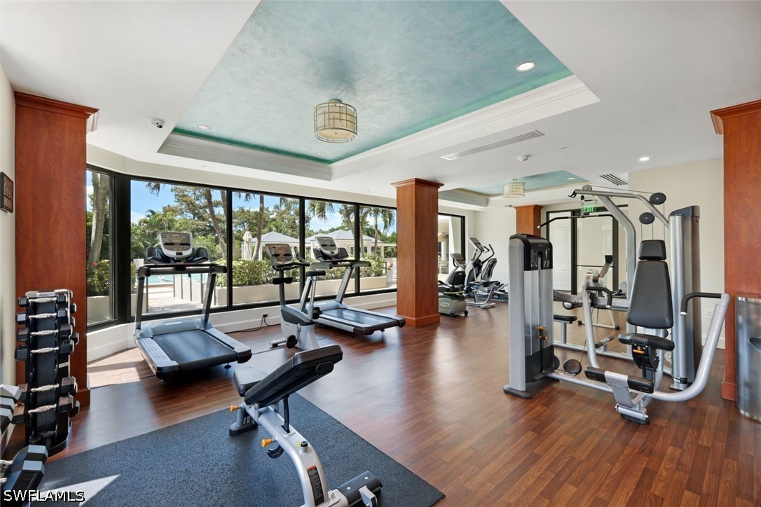 6075 Pelican Bay Blvd 1101 Property Photo 17