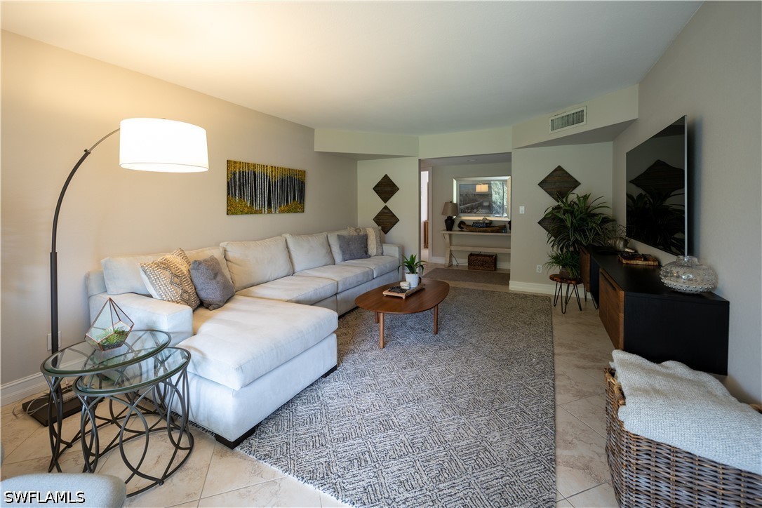 208 Bob O Link Way B Property Photo 5