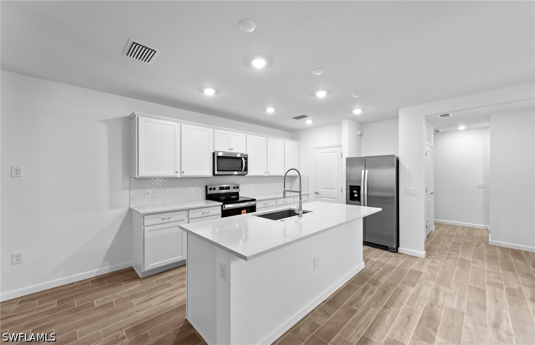 27832 Solis Grande Dr Property Photo 11