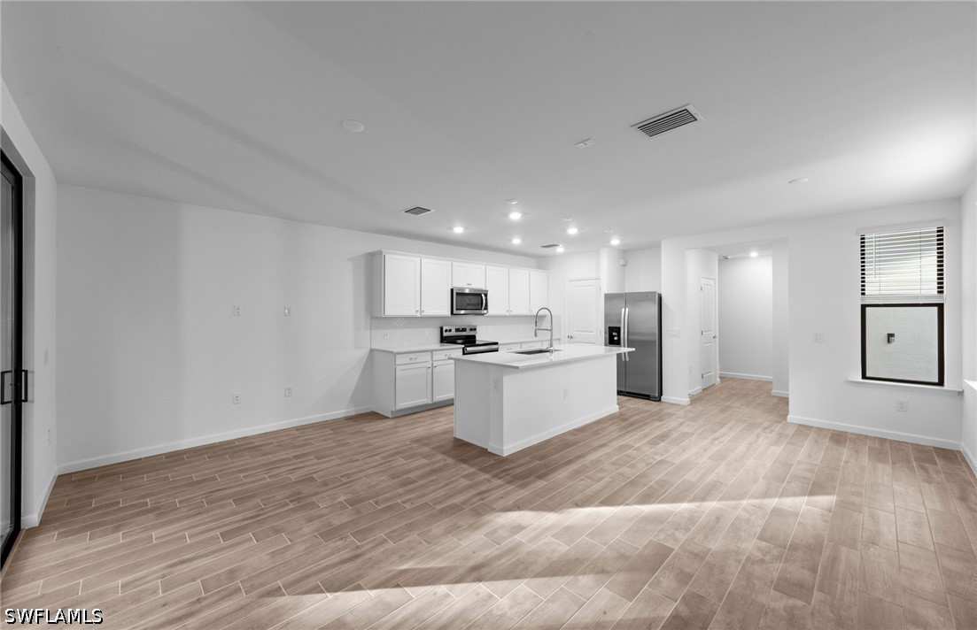 27832 Solis Grande Dr Property Photo 17