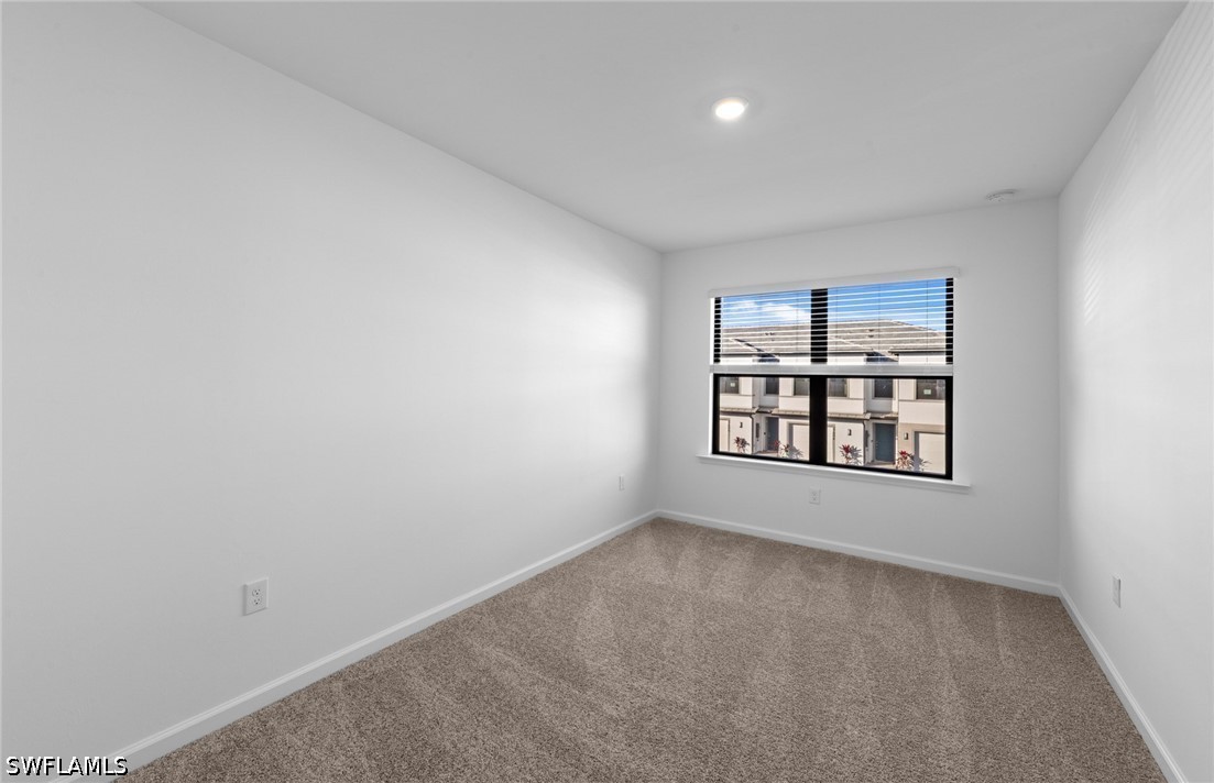 27832 Solis Grande Dr Property Photo 26