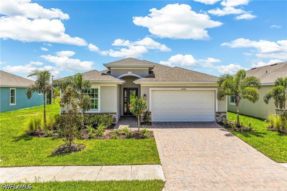 18208 Water Crossing Dr Property Photo 1