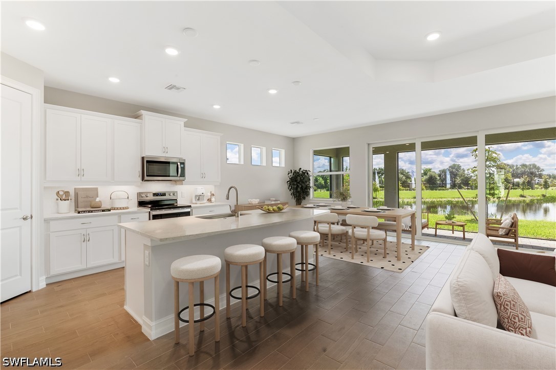 18165 Lagoon Reach Ln Property Photo 4