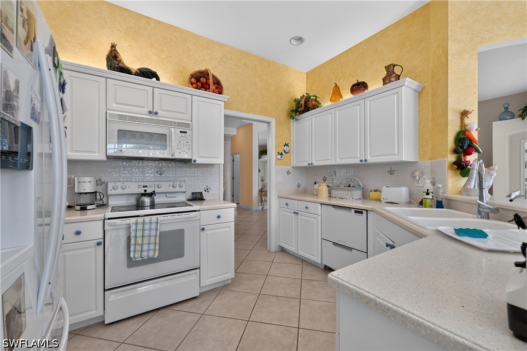 2317 Island Cove Cir N Property Photo 11