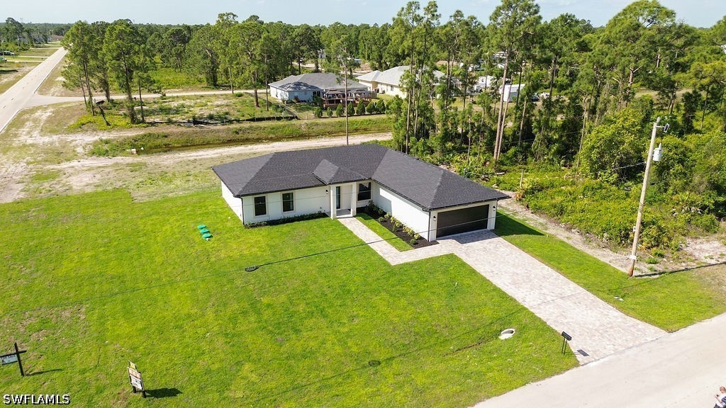1160 Edelweiss St E Property Photo 43