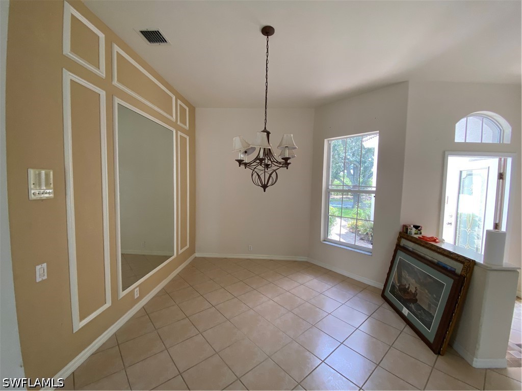 8285 Gleneagle Way Property Photo 7