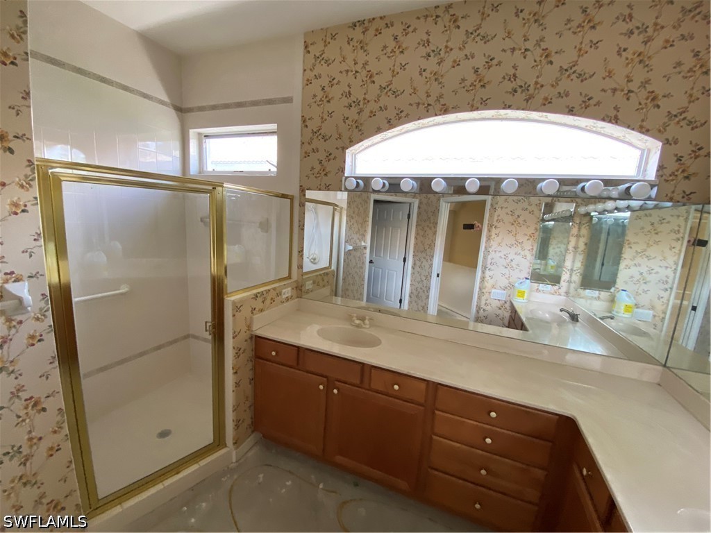 8285 Gleneagle Way Property Photo 11
