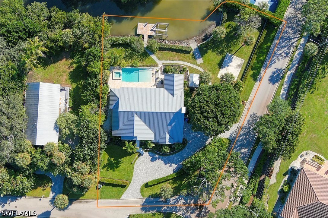 5042 Seahorse Ave Property Photo 4
