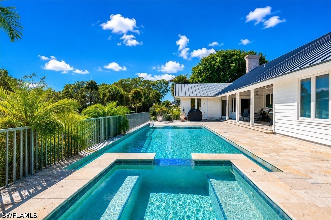 5042 Seahorse Ave Property Photo 8