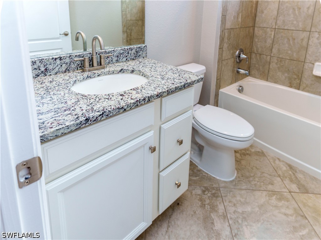 1588 Vizcaya Ln Property Photo 33