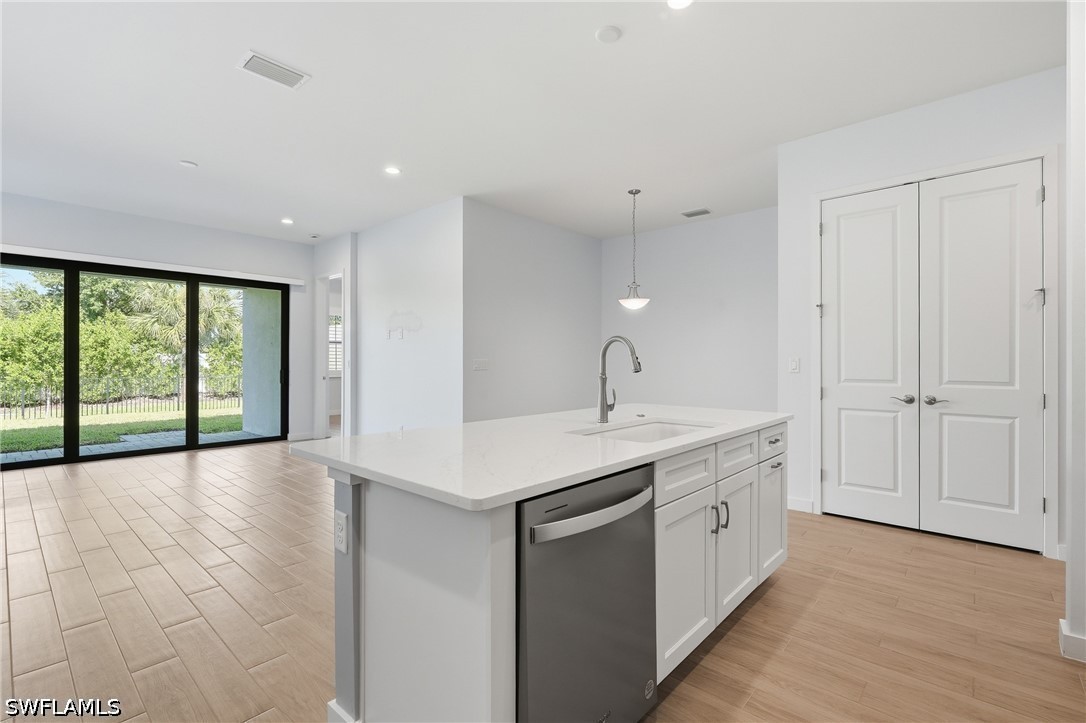 14792 Kingfisher Loop Property Photo 8