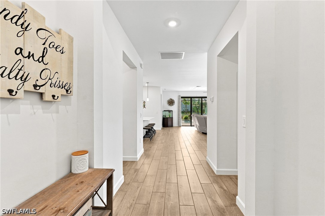 20273 Hartford Blvd Property Photo 11