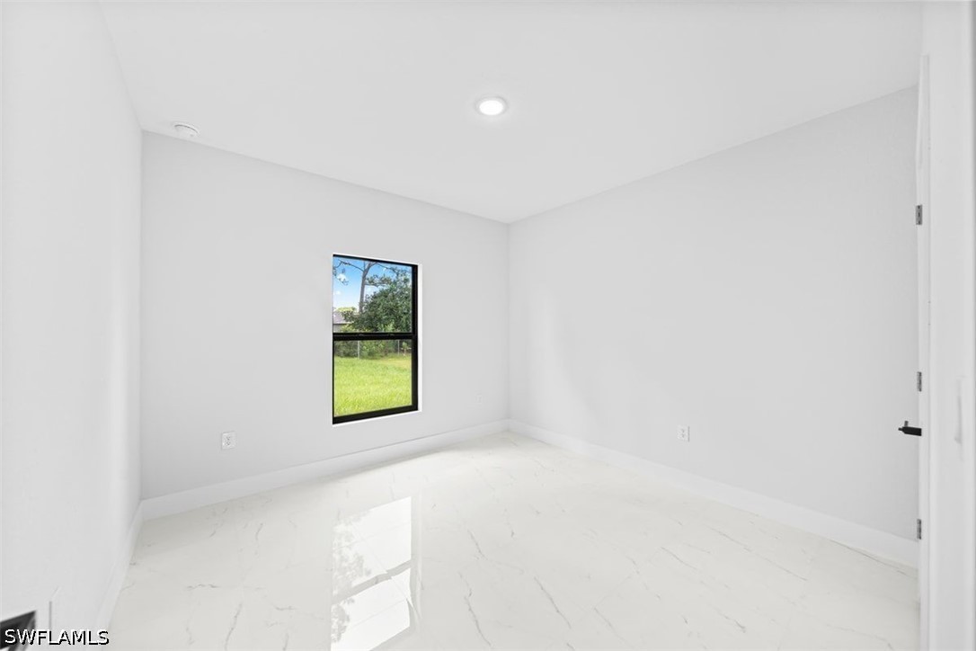 2811 1st St Sw Property Photo 13
