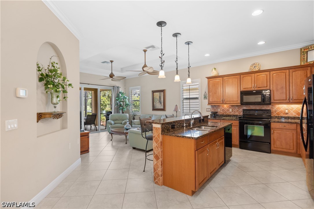 10428 Materita Dr Property Photo 6