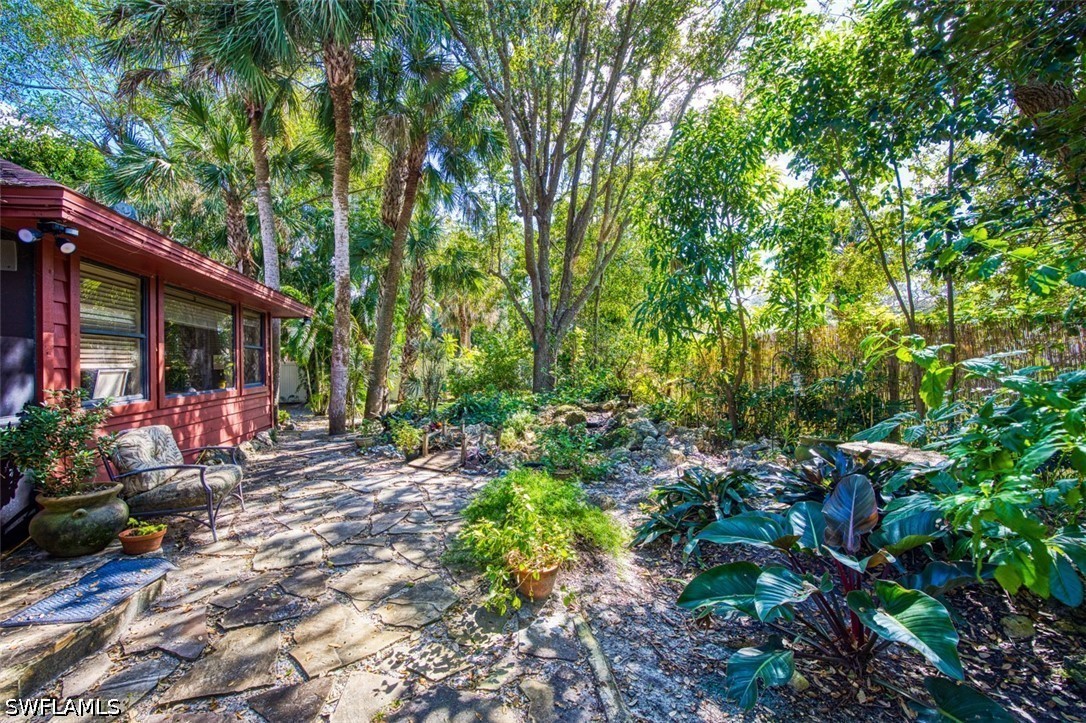 2490 Outrigger Ln Property Photo 4